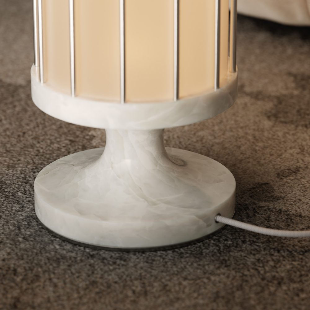 Ionie Floor Lamp-5.png