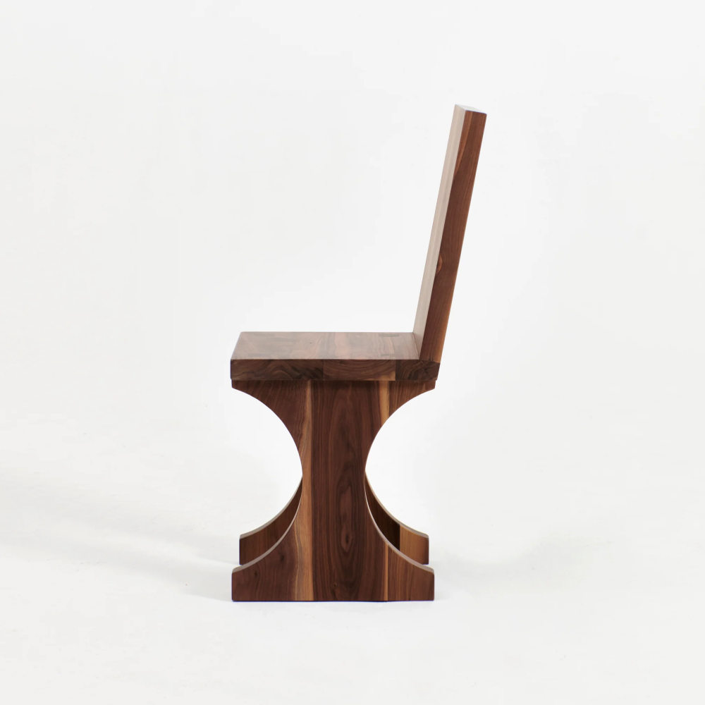 Portugal Chair 3-2.png