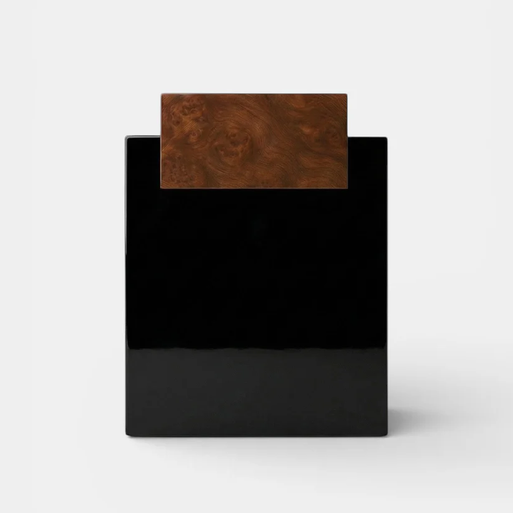 Gaia Side Table.png