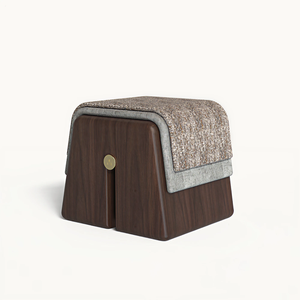 Moose Stools & Ottomans-2 1.png