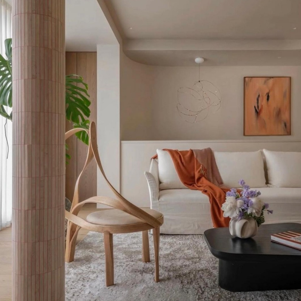 Chair No.2 - Vrksa Series (2) 3.png