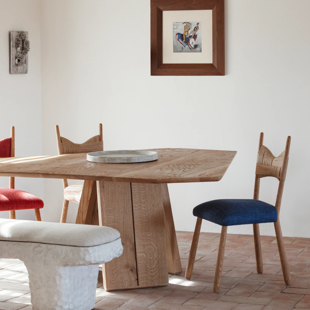 Perícia Dining Table-2.png