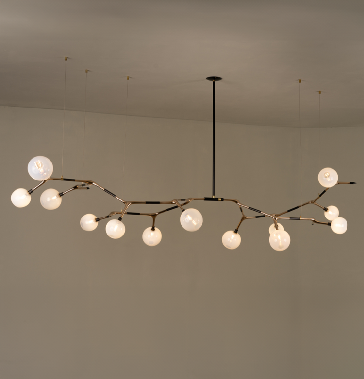 MANTIS_13_CHANDELIER_EDIT_06.png