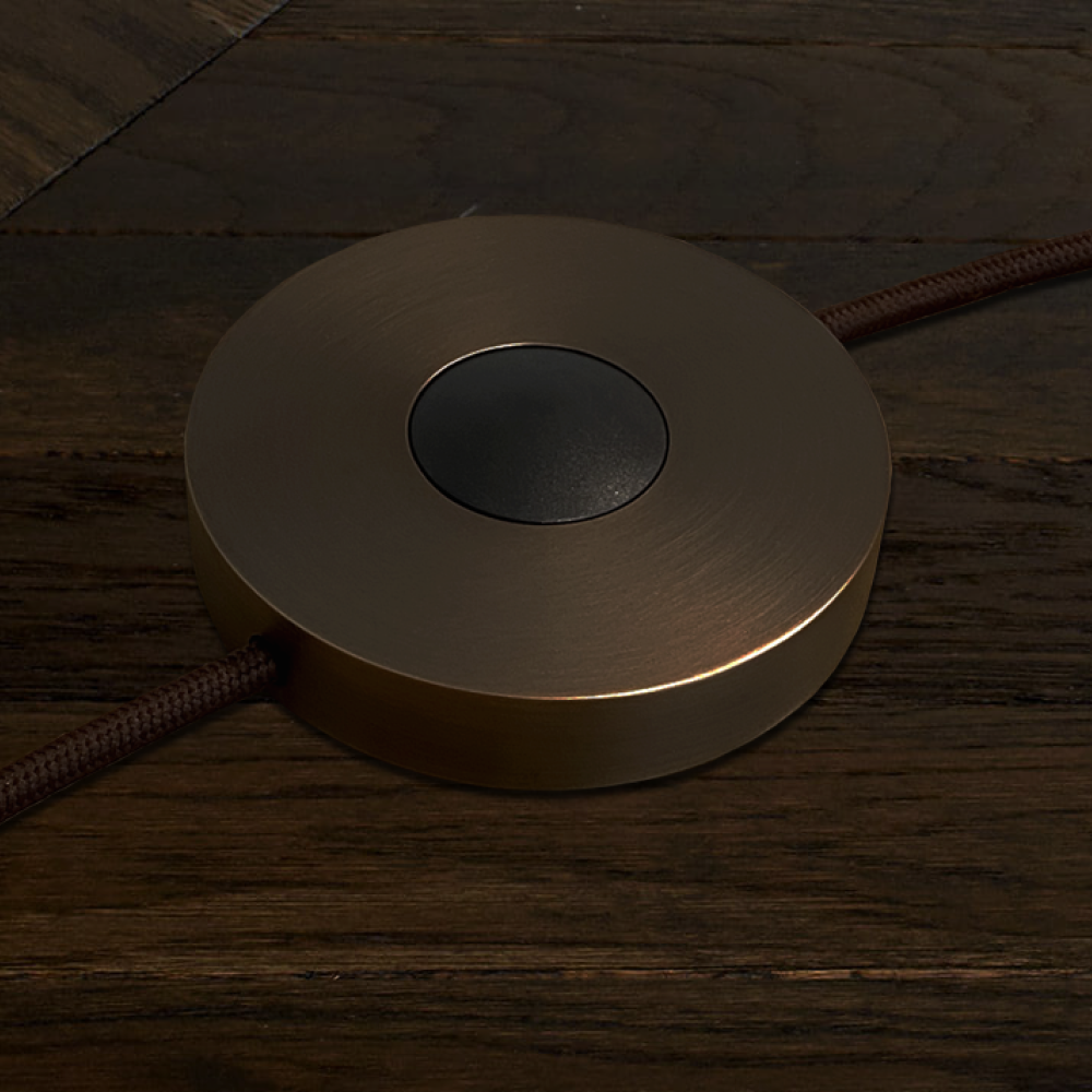 ALTUM Floor Lamp-3.png