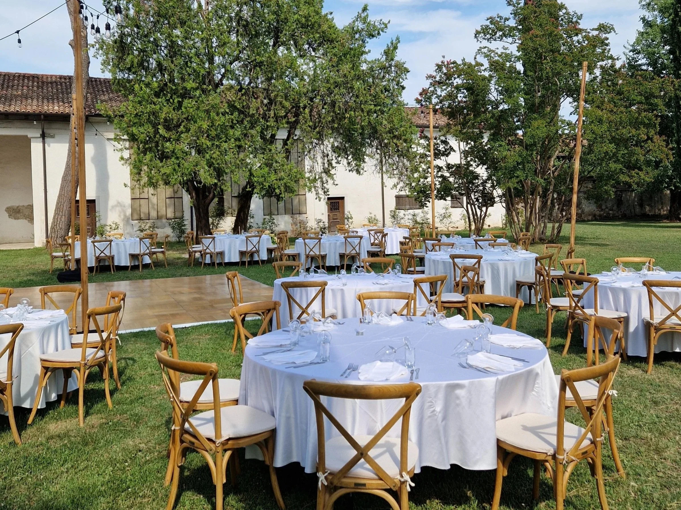 8 Summer Wedding Ideas We're Seeing Everywhere in 2026
