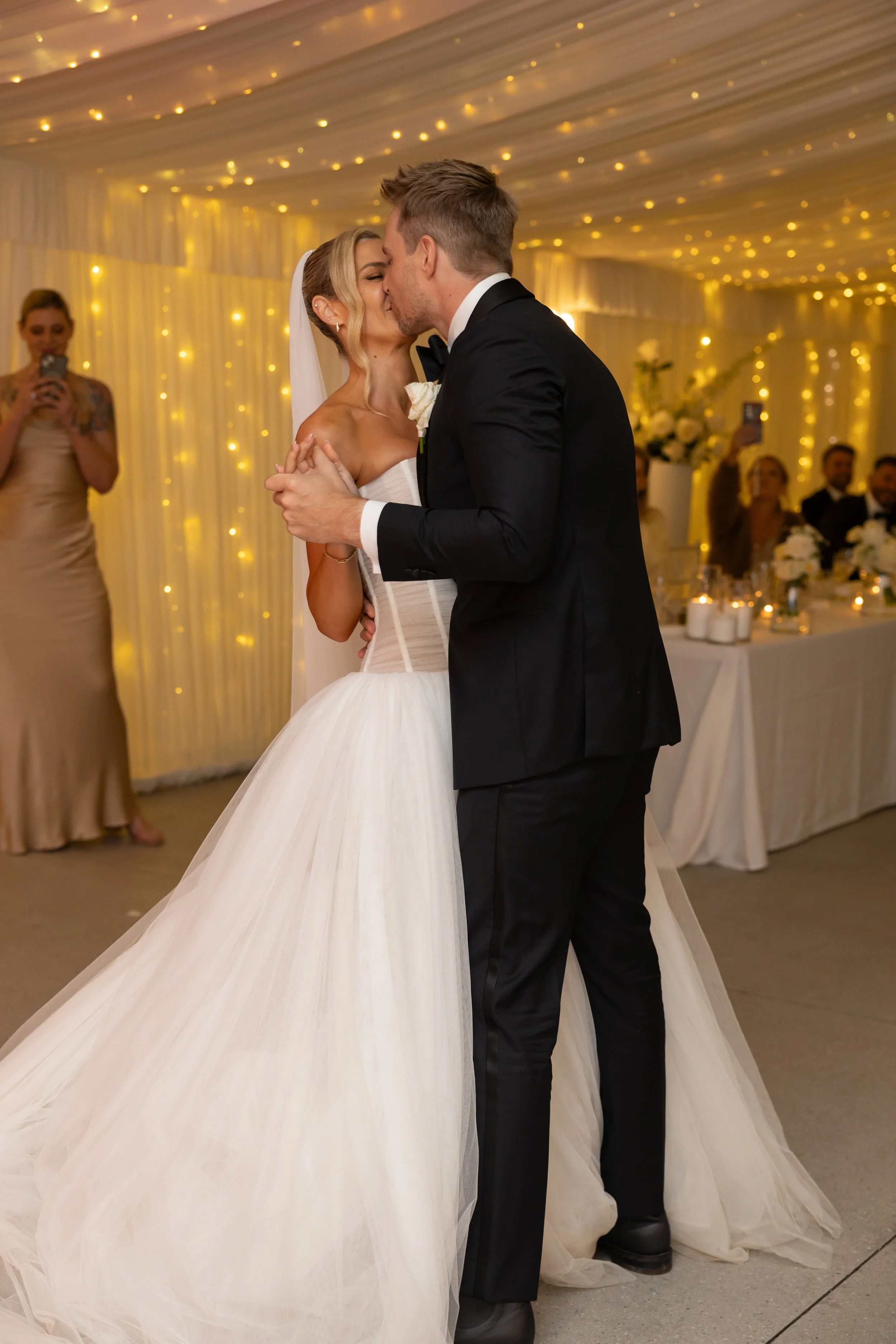 Nick&Candice-1052.jpg