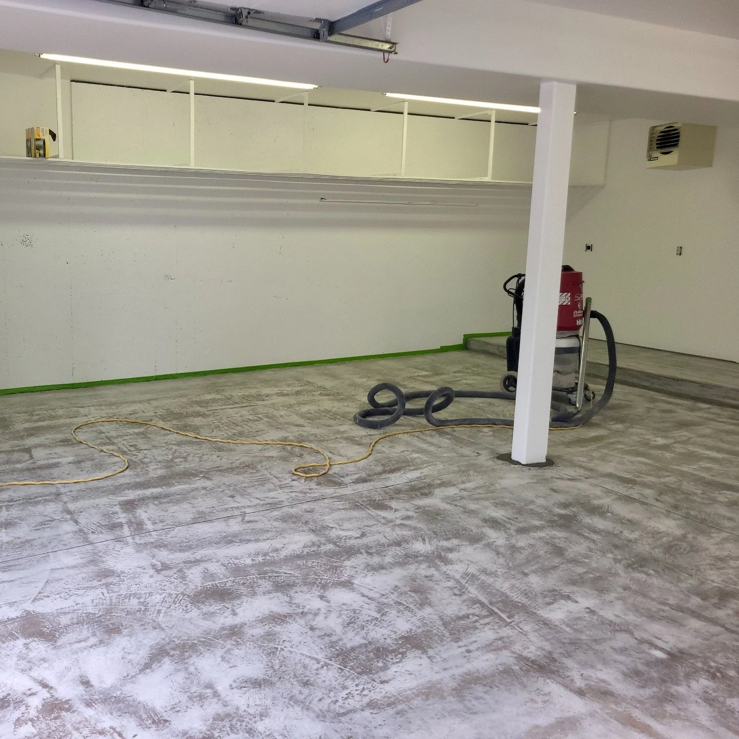 They say it&rsquo;s all in the prep, and we couldn&rsquo;t agree more. But we also care about the little things, such as ensuring the flake is applied evenly and the topcoat goes down smoothly. 

If you or someone you know is interested in an #epoxy 