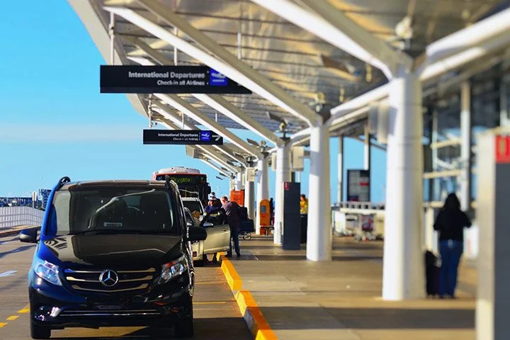 airport-transfer-service.jpeg