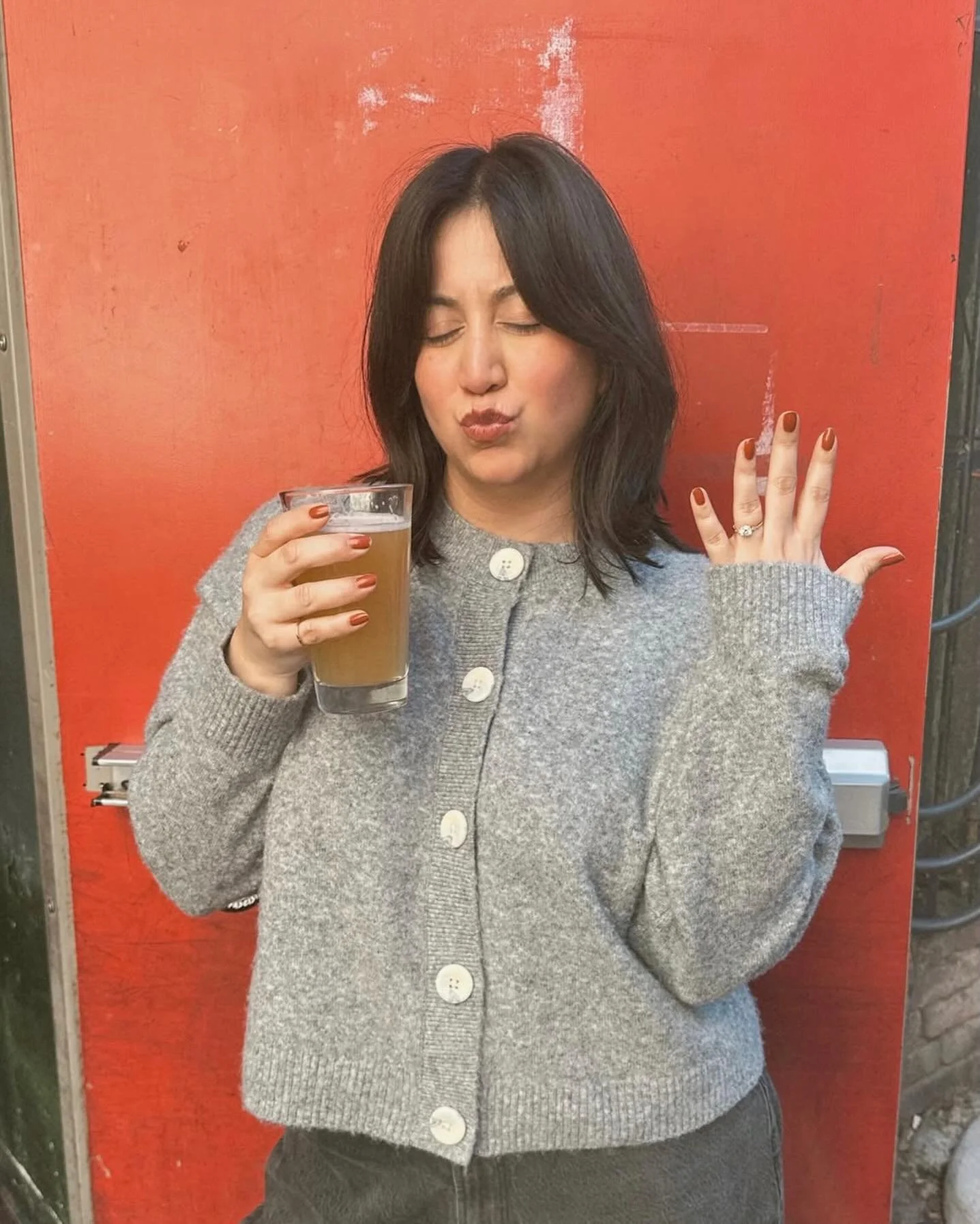 So proud of Alicia as she steps into booth renting at Foxtrot ✨
She&rsquo;ll be offering a refined color menu with a focus on blonding, dimensional color, and intentional results that grow out effortlessly.

Big growth. Big talent. Same chair 🤍