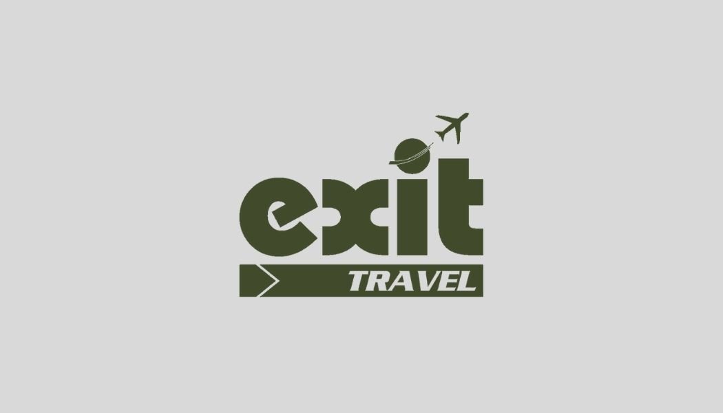 Travel Agency – Business Card Design
Role: Graphic Design, Layout
Tools: Ps