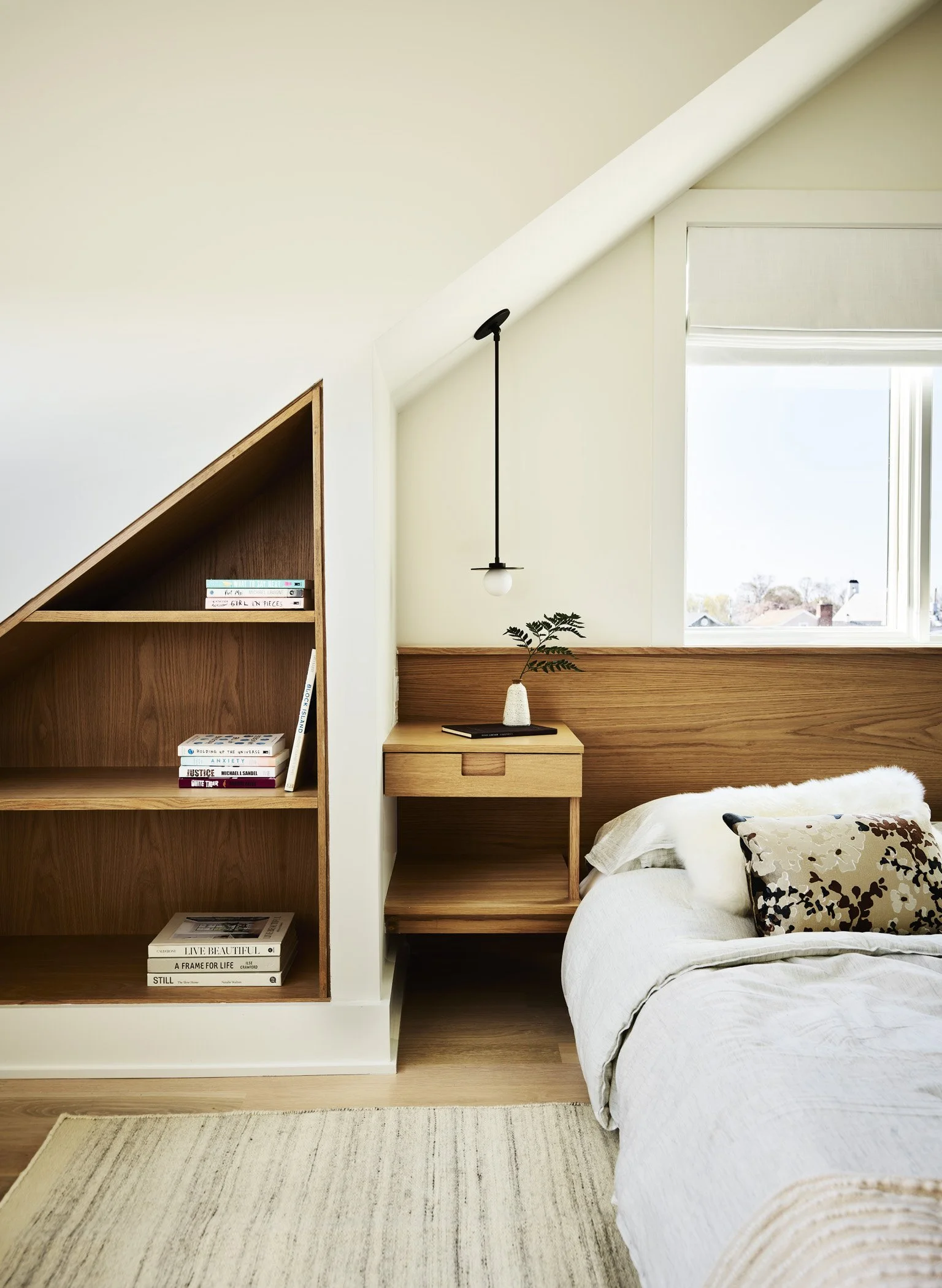SashyaThind_Stratford_GuestBed_S.jpg