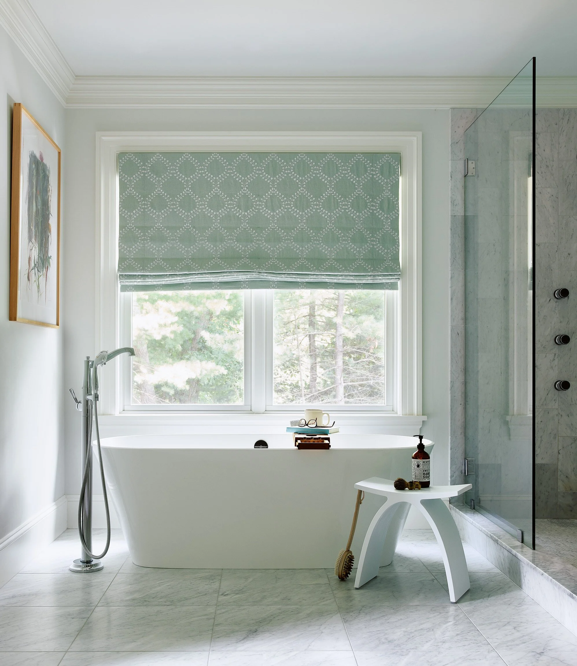 id8_HollyWeston_MasterBath_SMALL.jpg