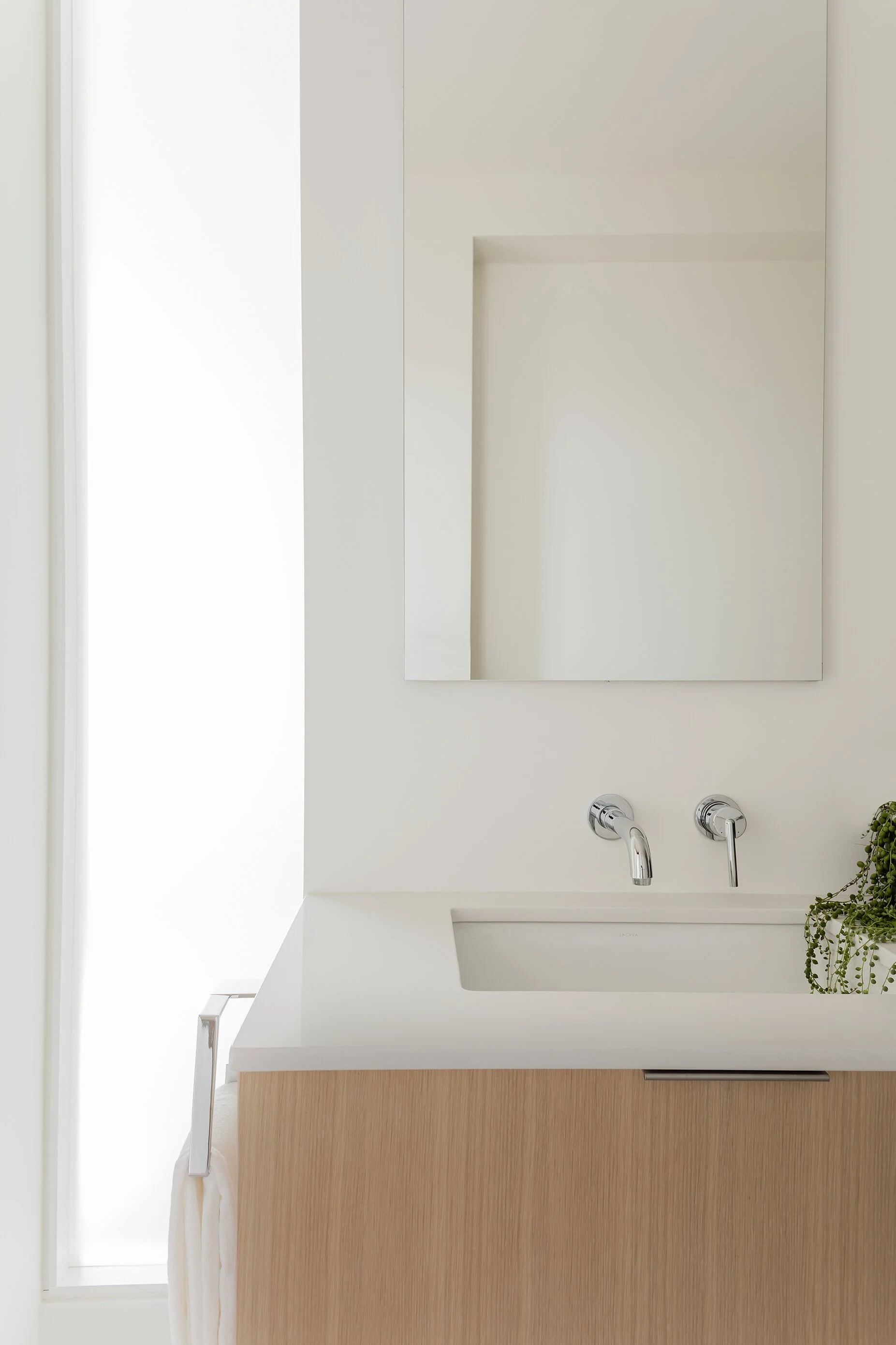 Penthouse Master vanity.jpg