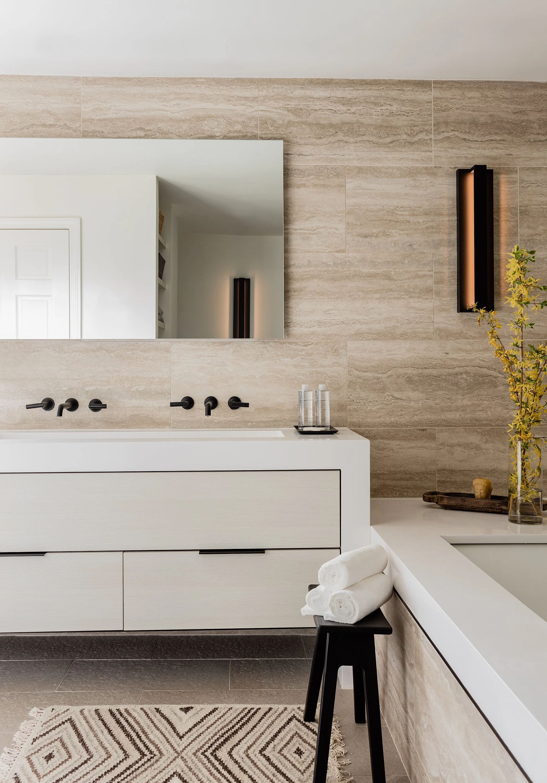Master Bath.jpg