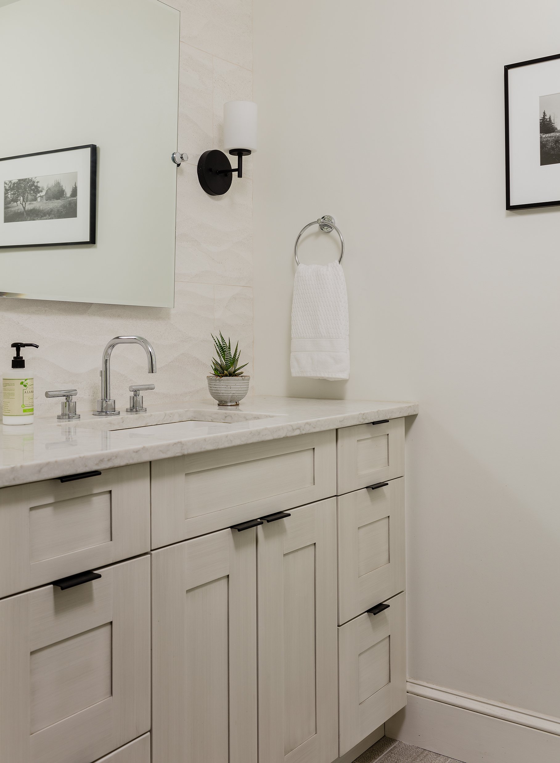 Powder Room.jpg