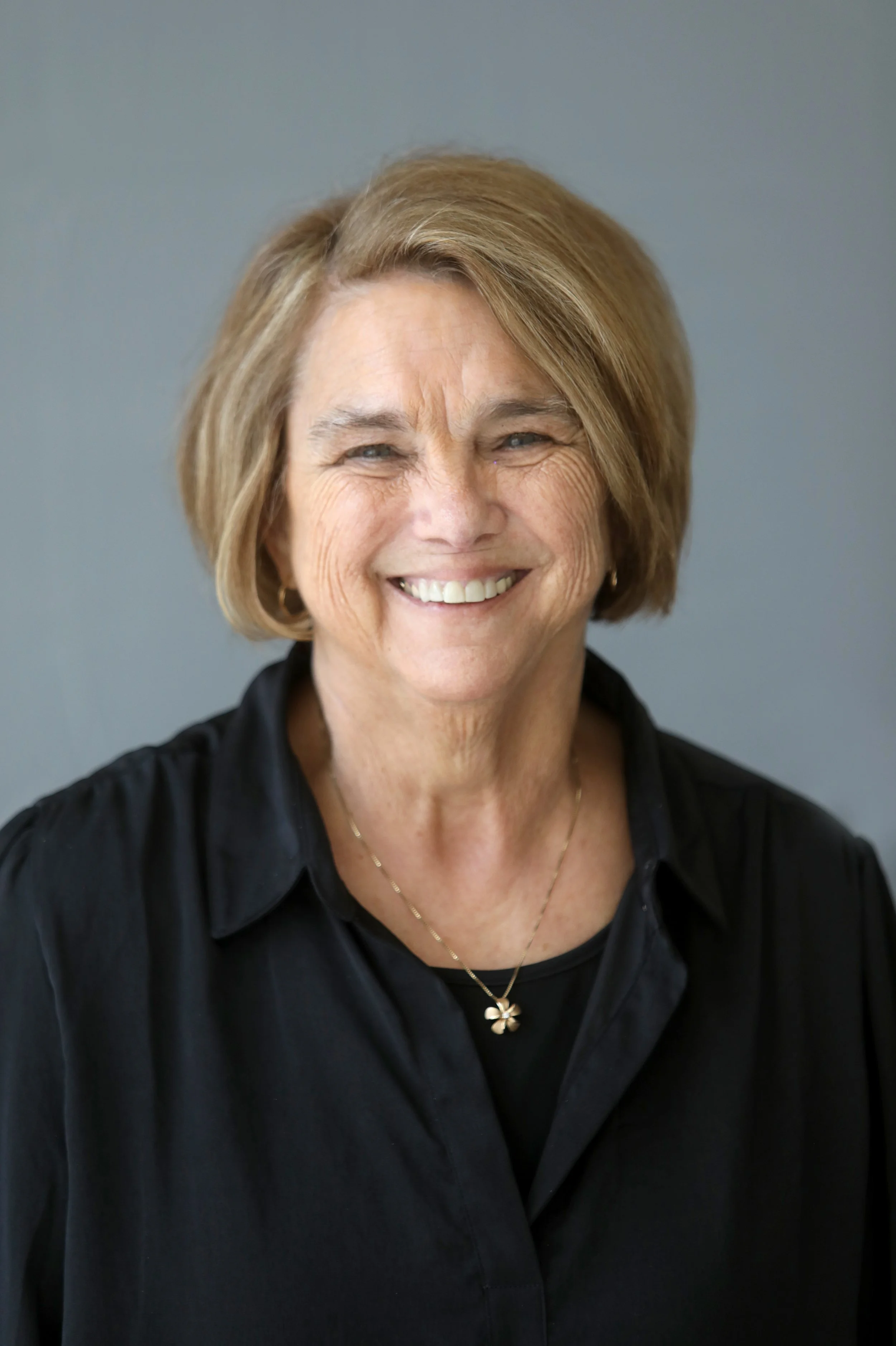 Mrs. Theresa Lindley