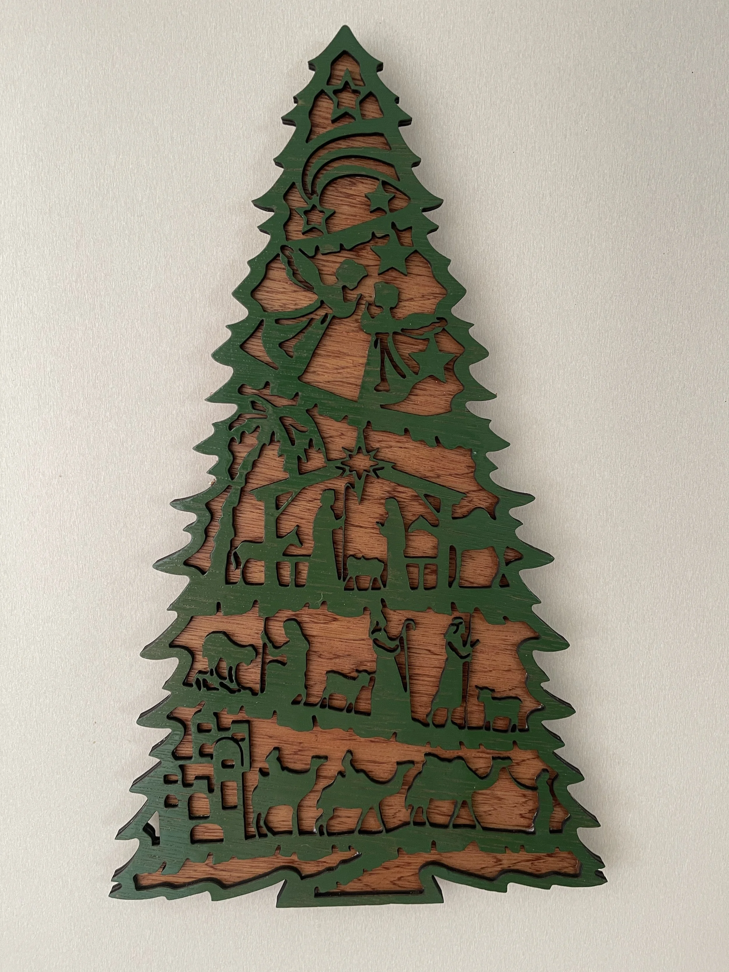 nativity tree.JPG