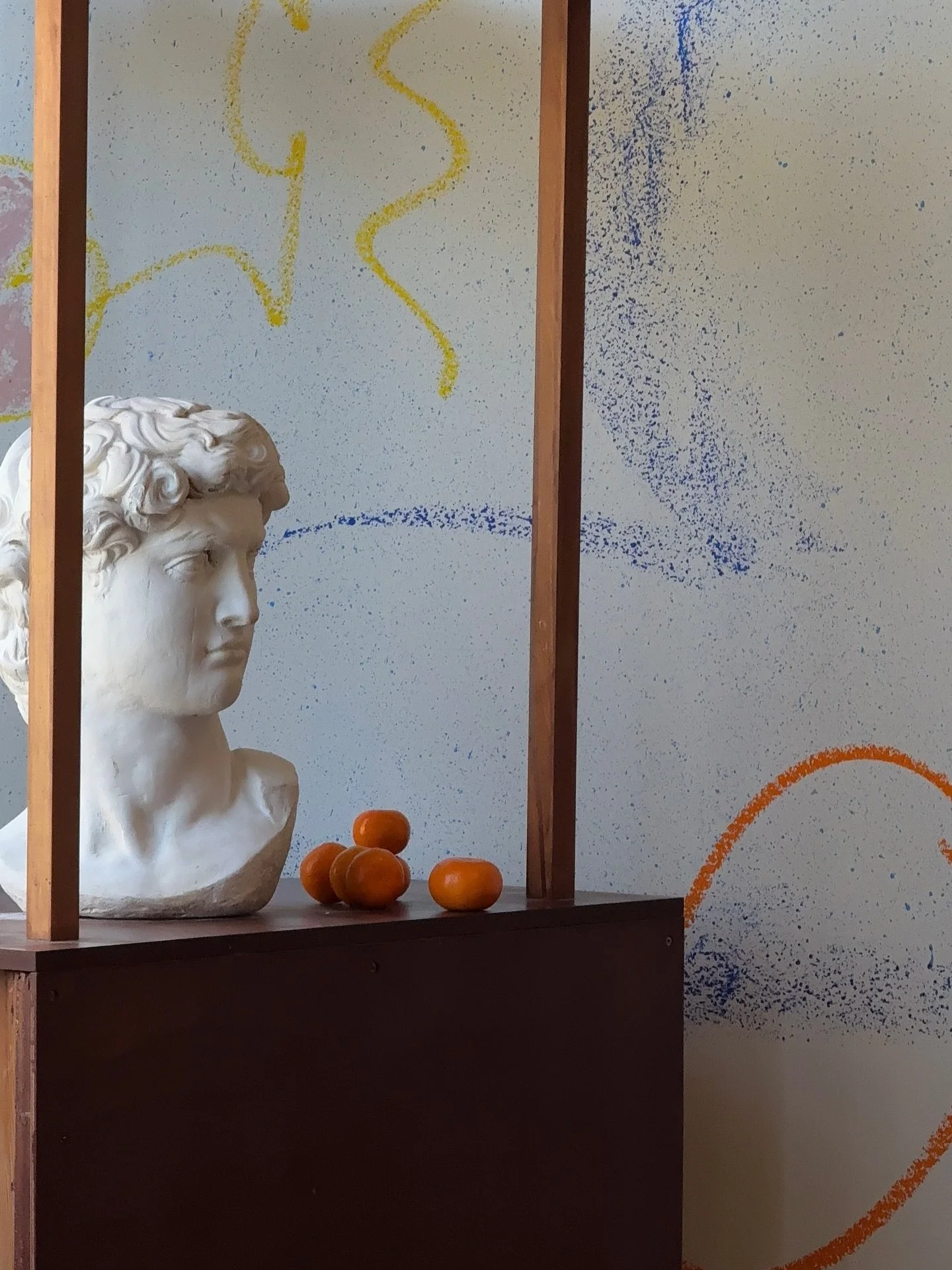 More from @sprayaus xmas because this palette deserves more than one spot on the grid 🍊

Pics by @mtl.socials &amp; @evolve.floral