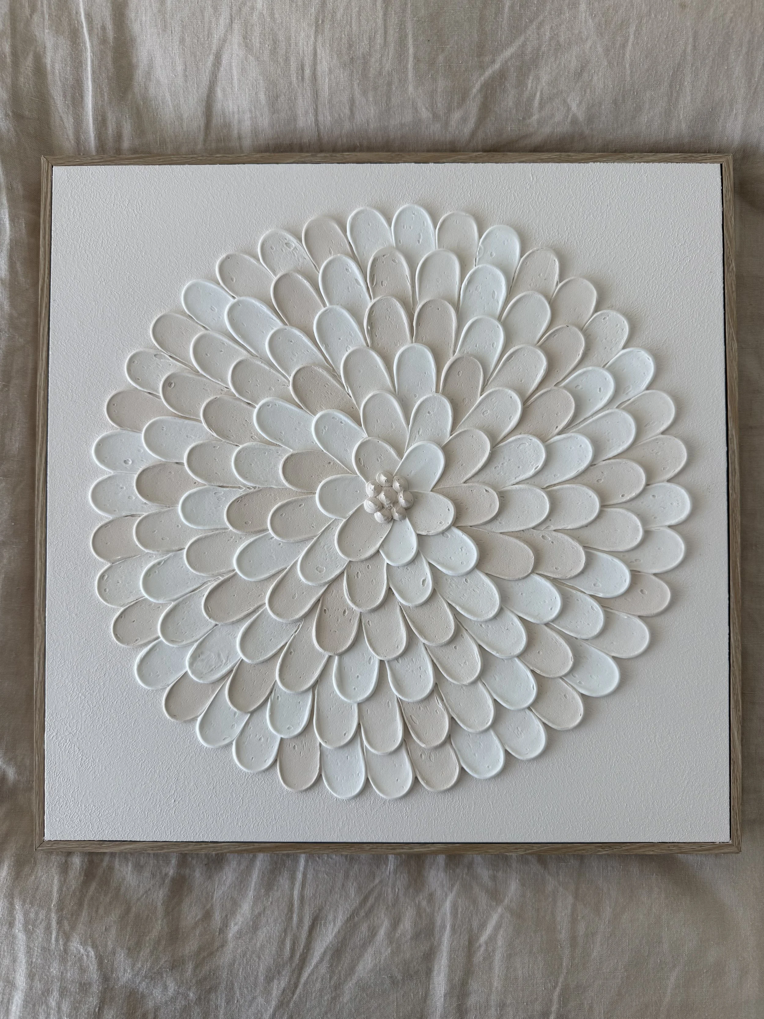 Beige Bloom