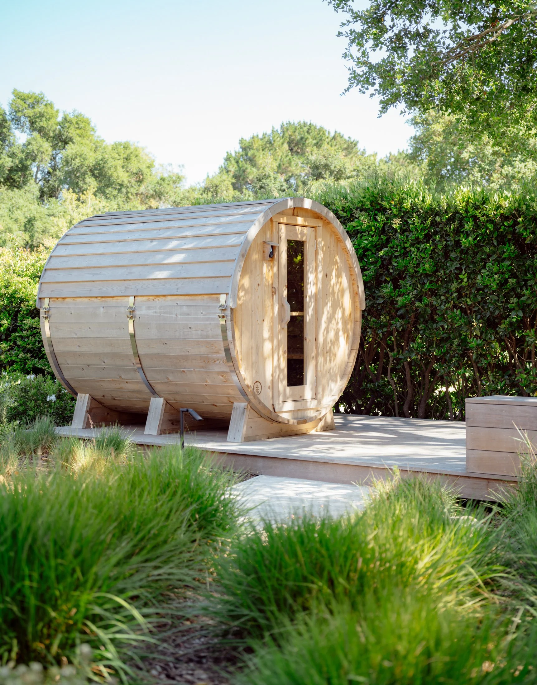 outdoor sauna, outdoor cold plunge, outdoor wellness deck