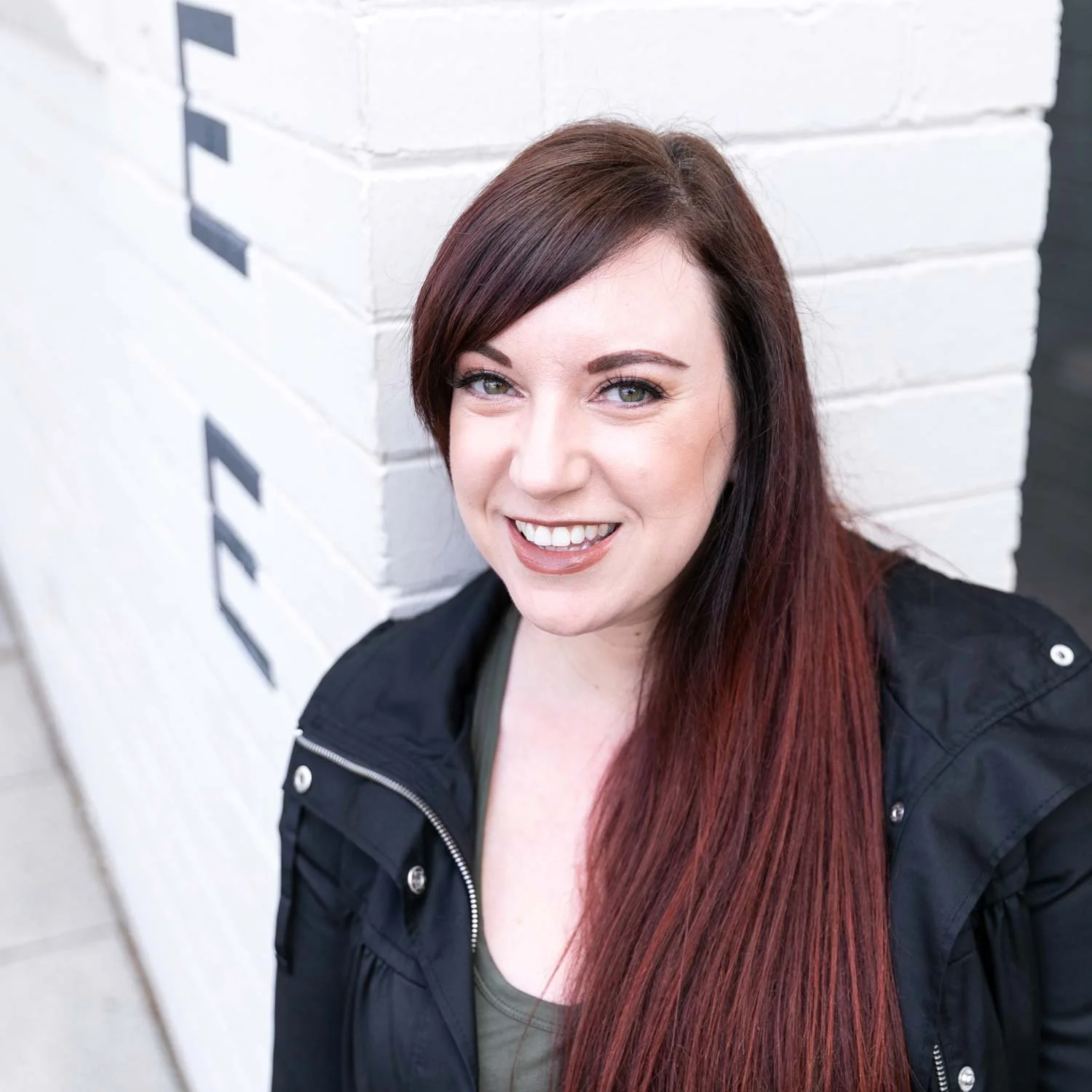 Founder of Creativault, brand and Squarespace website expert, Joanne Tapodi