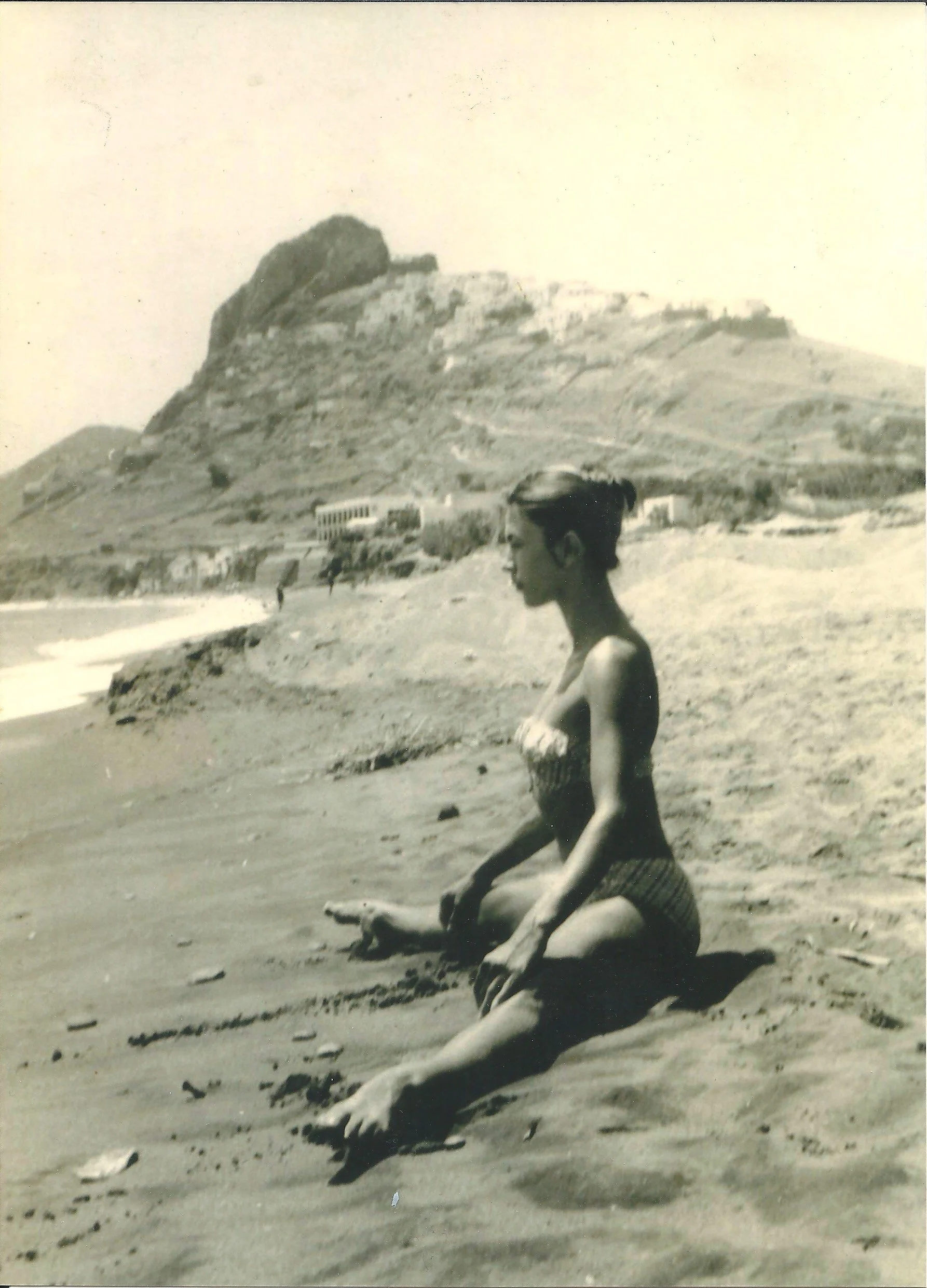 Λία, Σκύρος (1961)