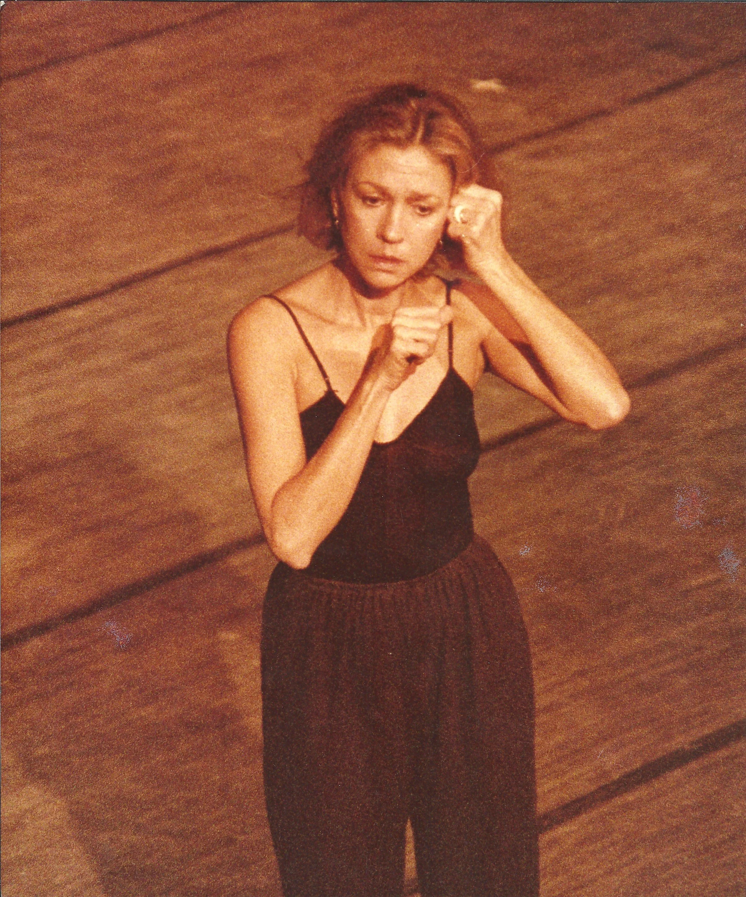 1979.8_ΧΩΡΟΣ ΓΥΝΑΙΚΑΣ ΛΙΑ ΜΕΛΕΤΟΠΟΥΛΟΥ.jpg