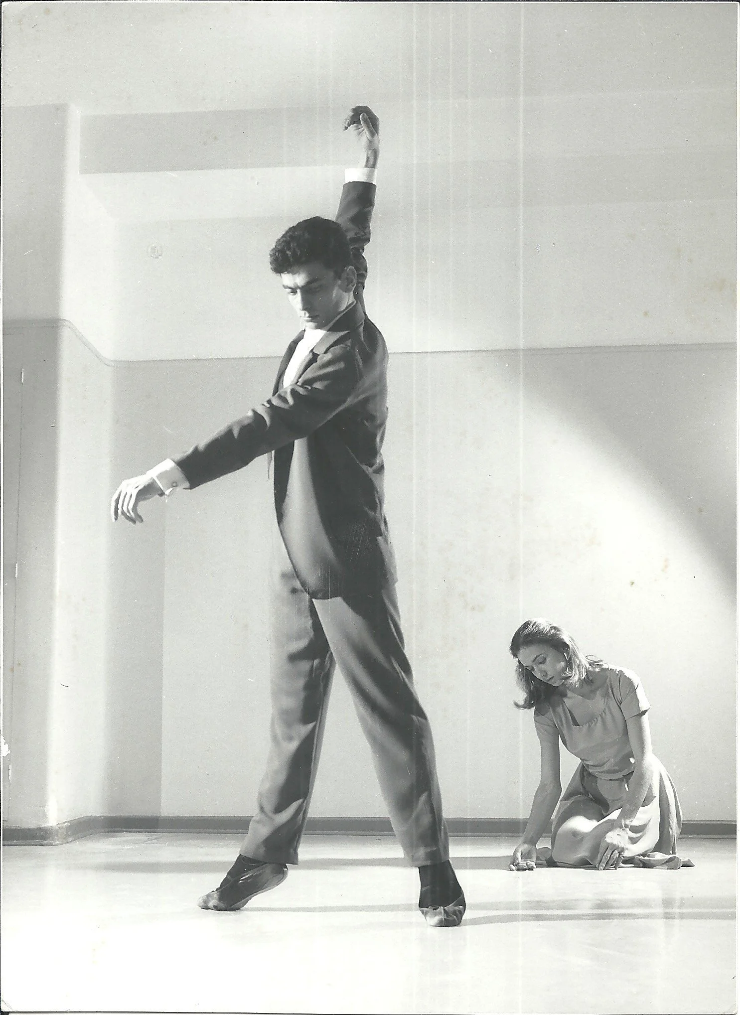 1960 ΕΜΙΡΖΑΣ ΛΙΑ ΜΕΛΕΤΟΠΟΥΛΟΥ ΚΥΚΛΟΣ ΤΟΥ CNS