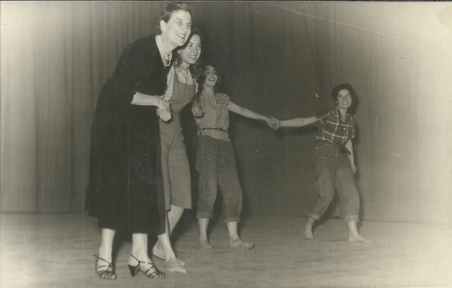 1959.2_ΛΙΑ ΜΕΛΕΤΟΠΟΥΛΟΥ ΣΧΟΛΗ ΜΑΤΕΥ.jpg