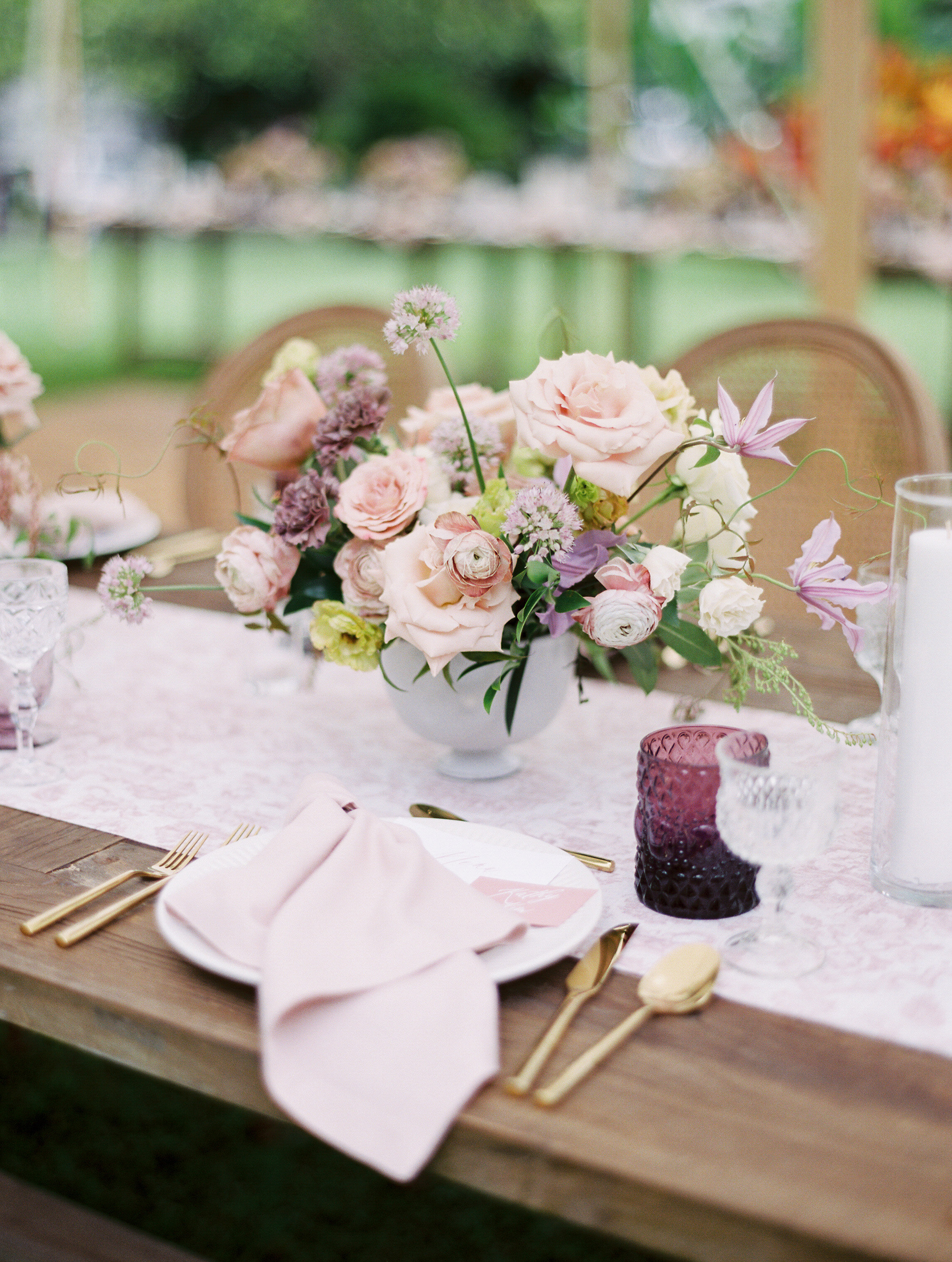 Tablescape