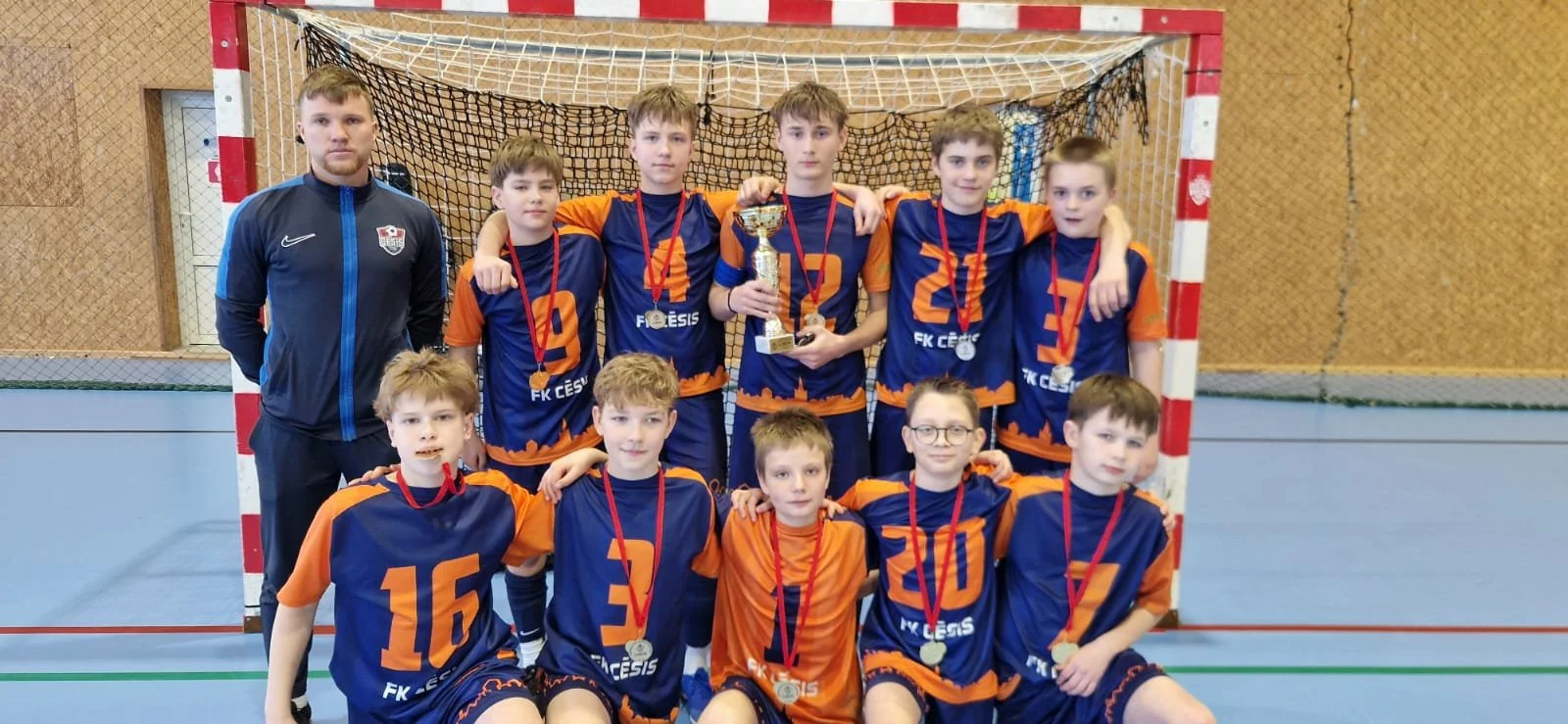 Sākoties skolēnu brīvlaikam aizvadīts vēlviens finālturnīrs