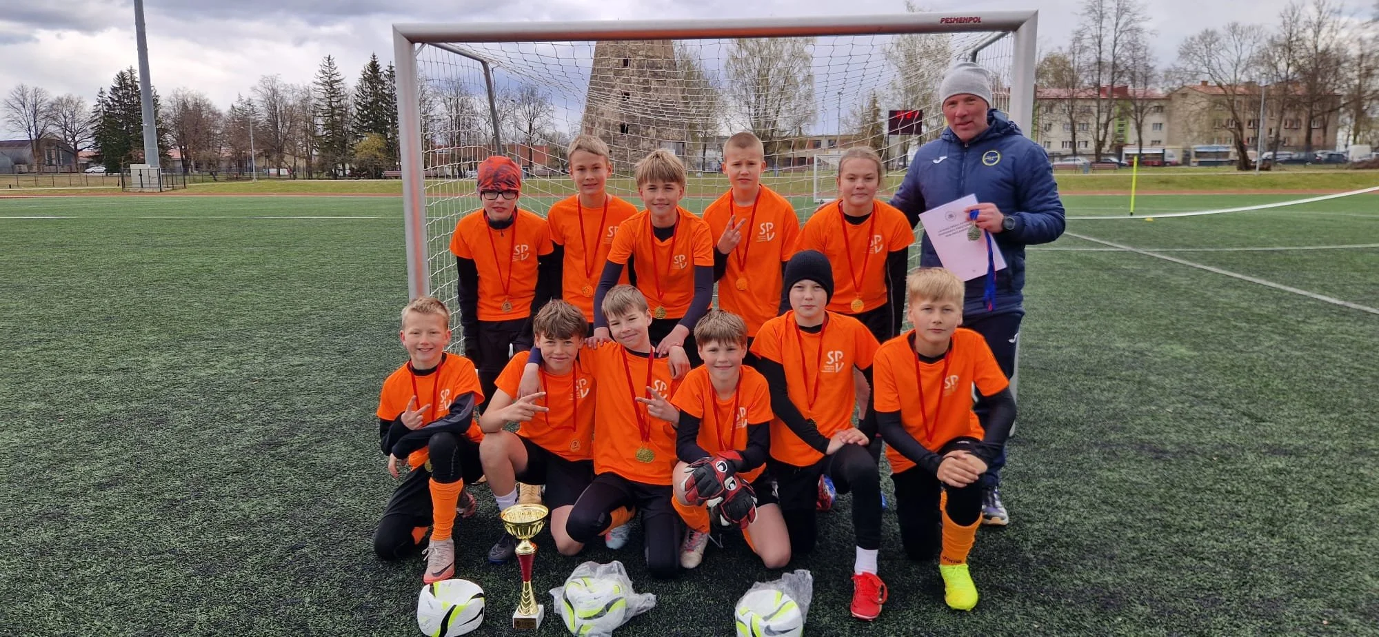 Noskaidroti Vidzemes novada skolu futbola uzvarētāji