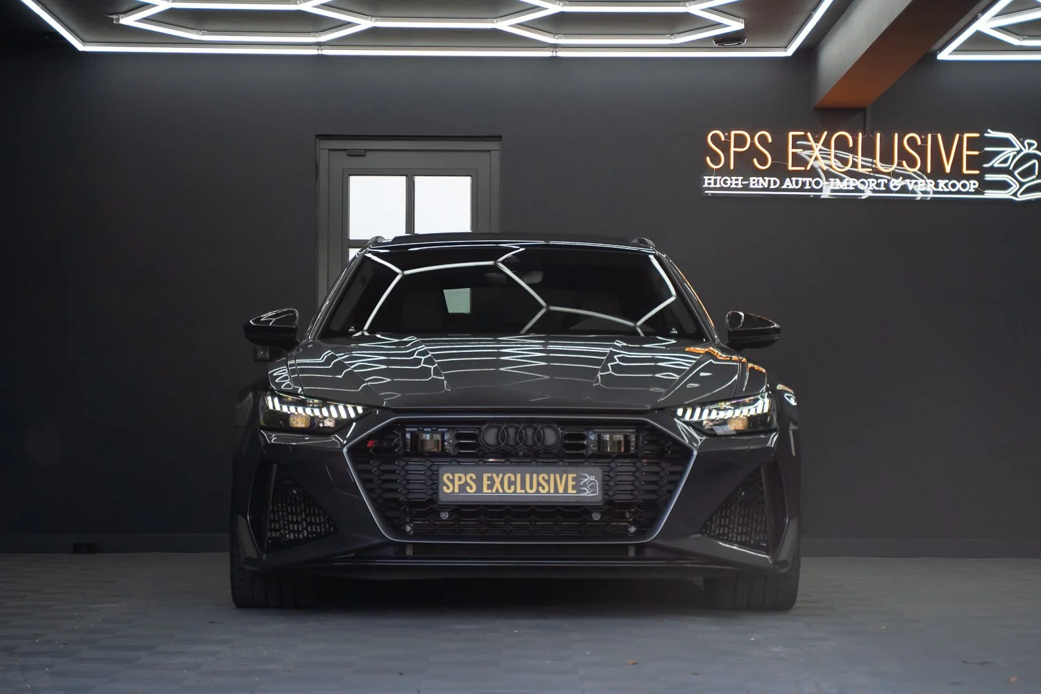 RS6-Grey-18.jpg