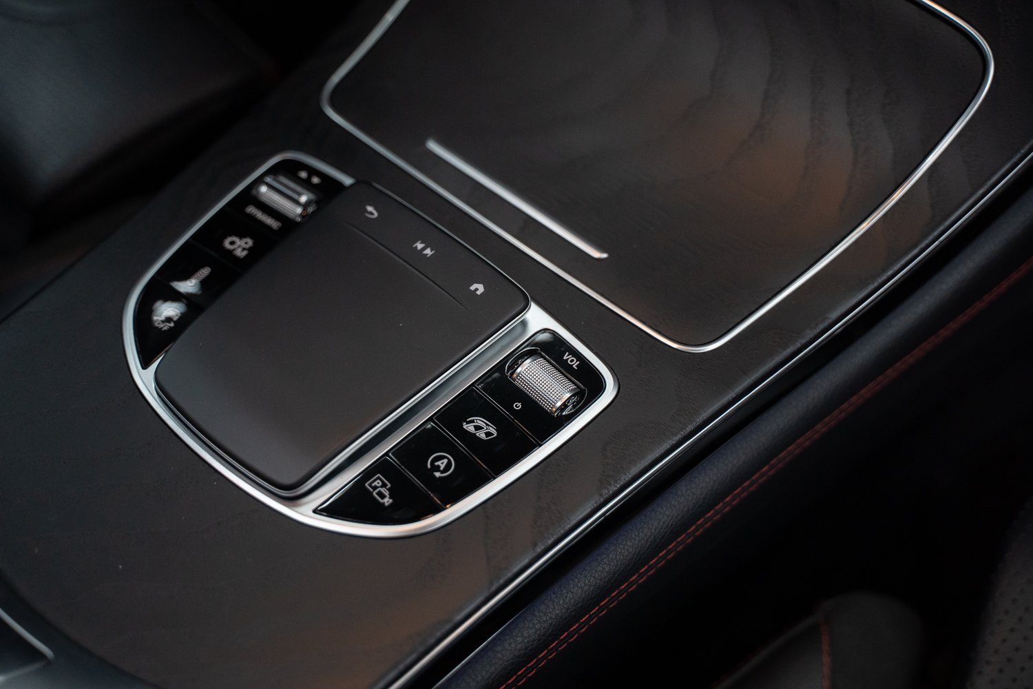 Mercedes-GLC-grijs-91.jpg