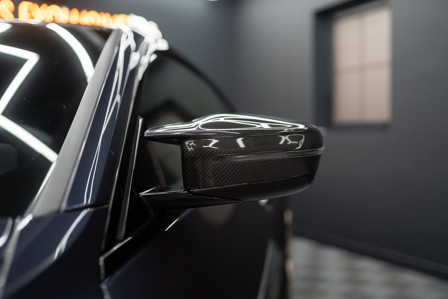 BMW-M4-Comp-50jahre-edition-8.jpg