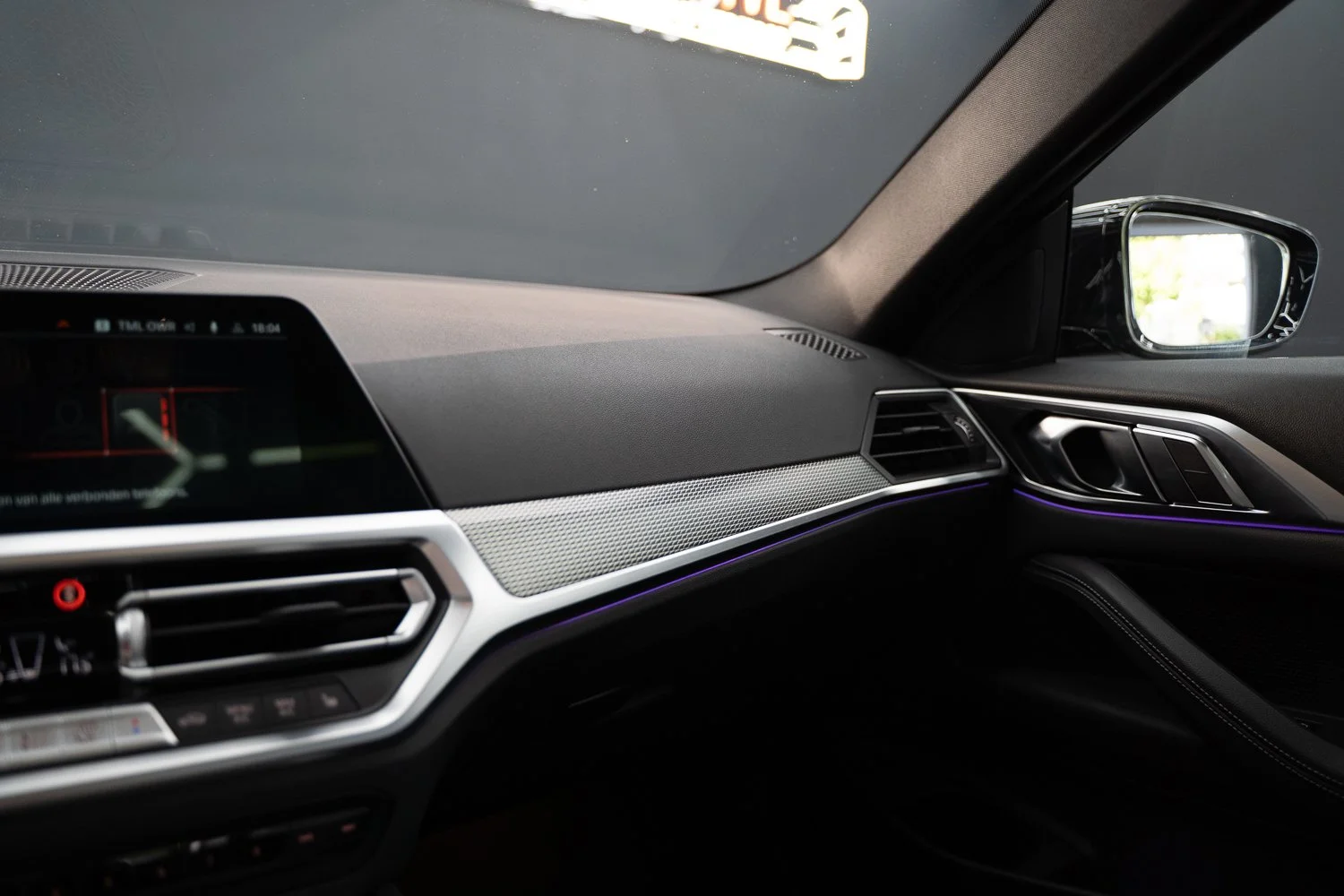 BMW M440i-90.jpg