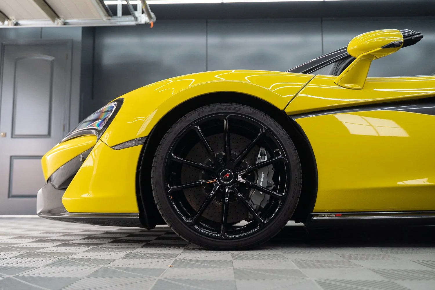 Mclaren-570S-41.jpg