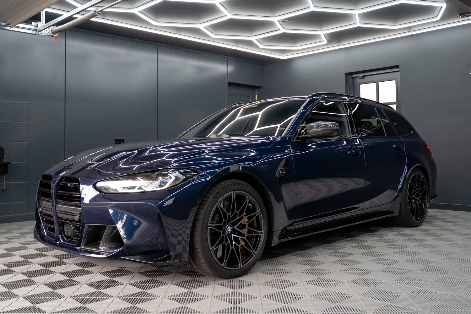 M3-touring-purple-31.jpg