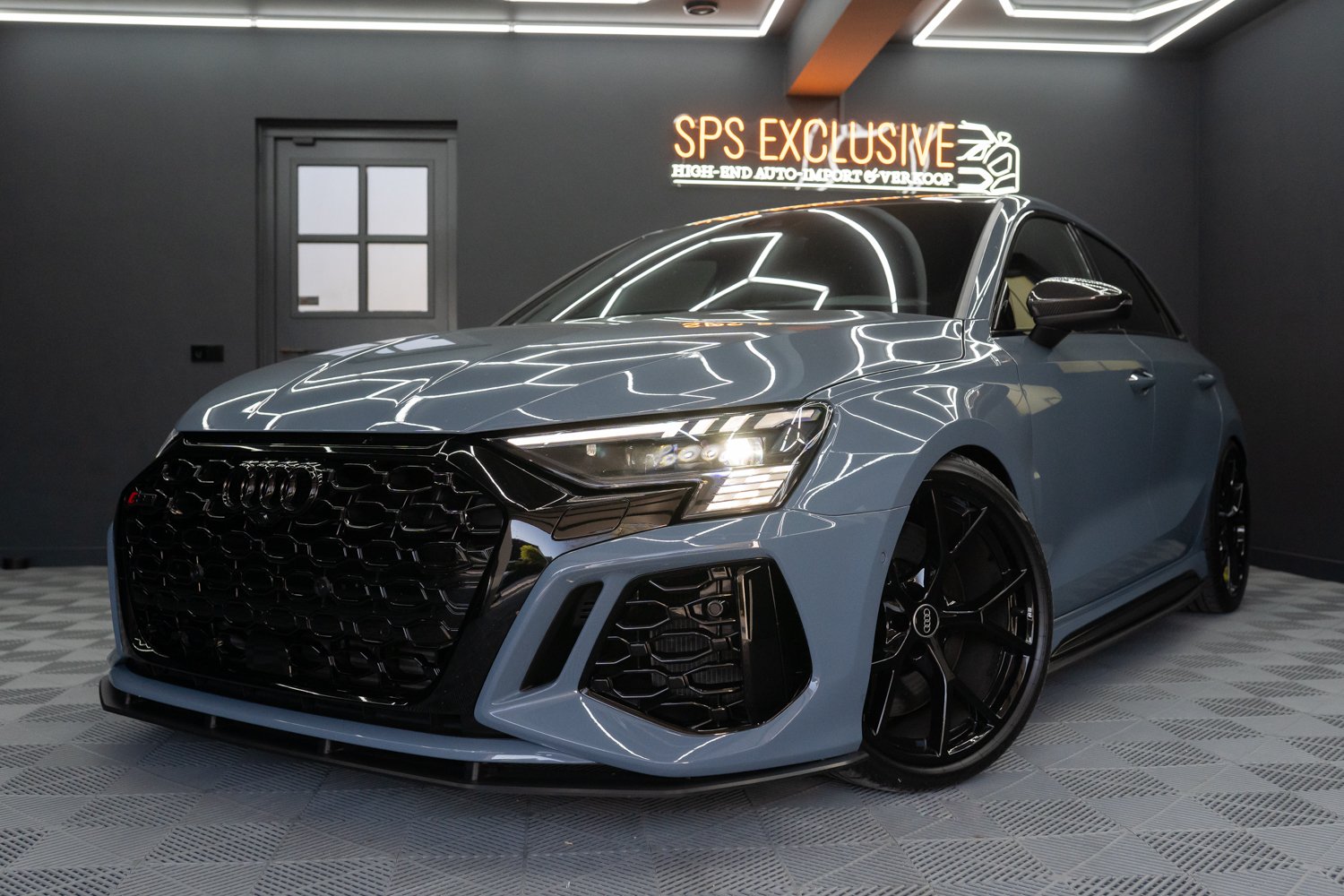 Audi-RS3-2022-3.jpg