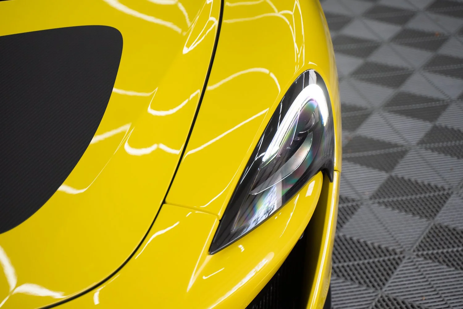 Mclaren-570S-32.jpg
