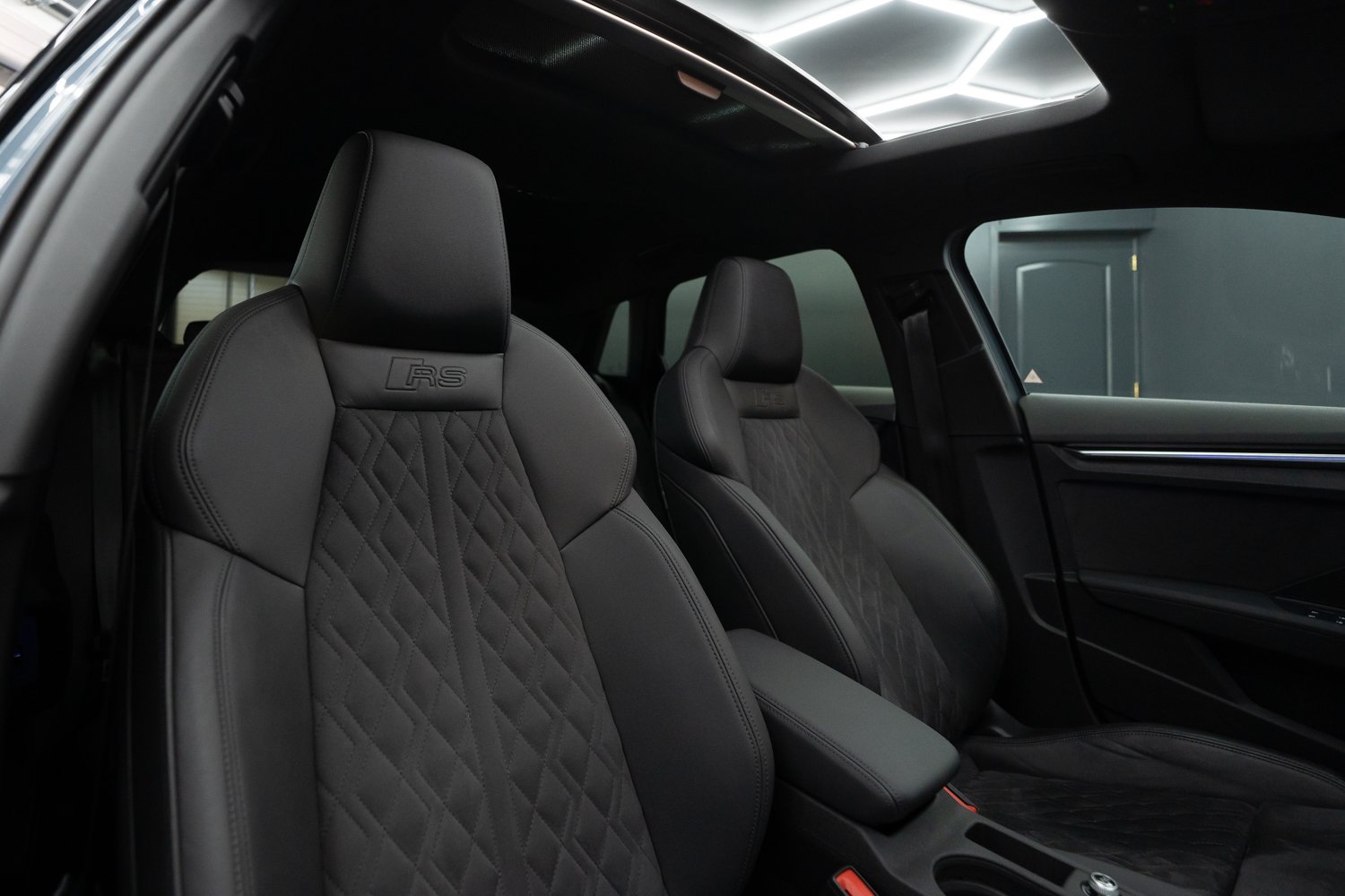 Audi-RS3-2022-65.jpg