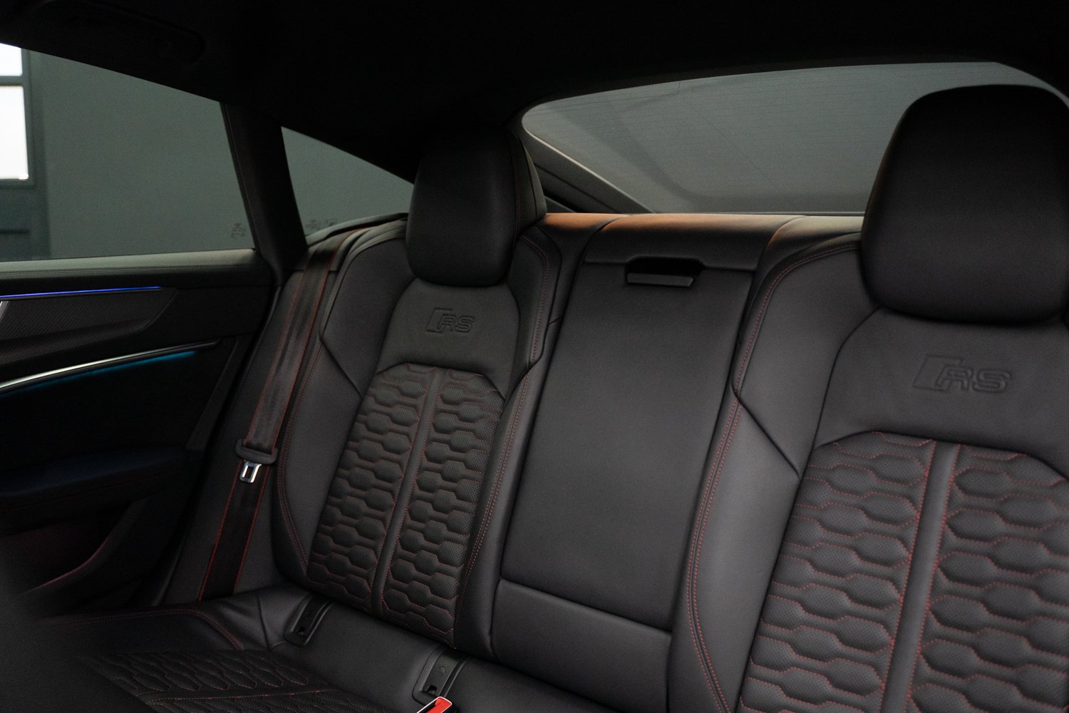 Audi-RS7-43.jpg