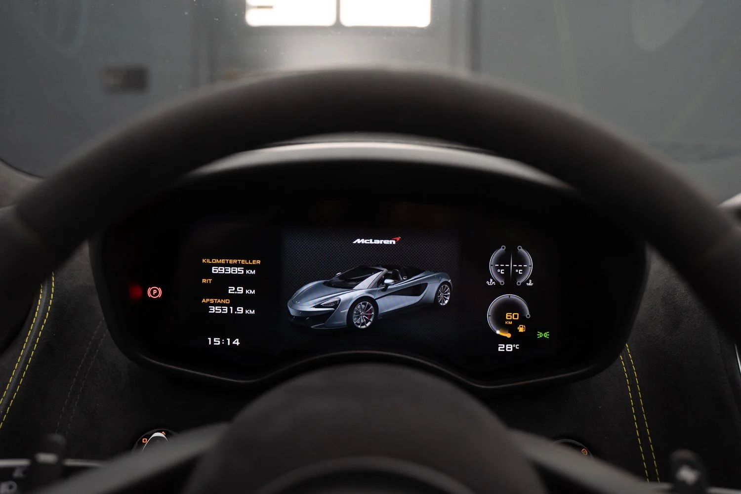 Mclaren-570S-111.jpg