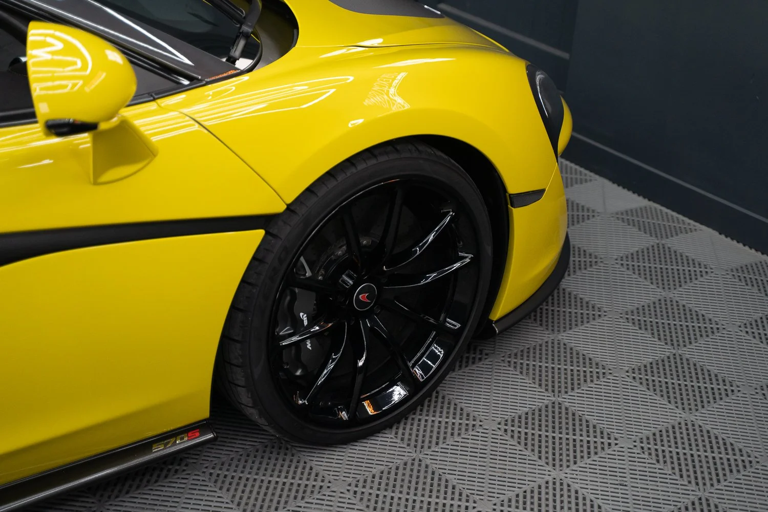 Mclaren-570S-85.jpg