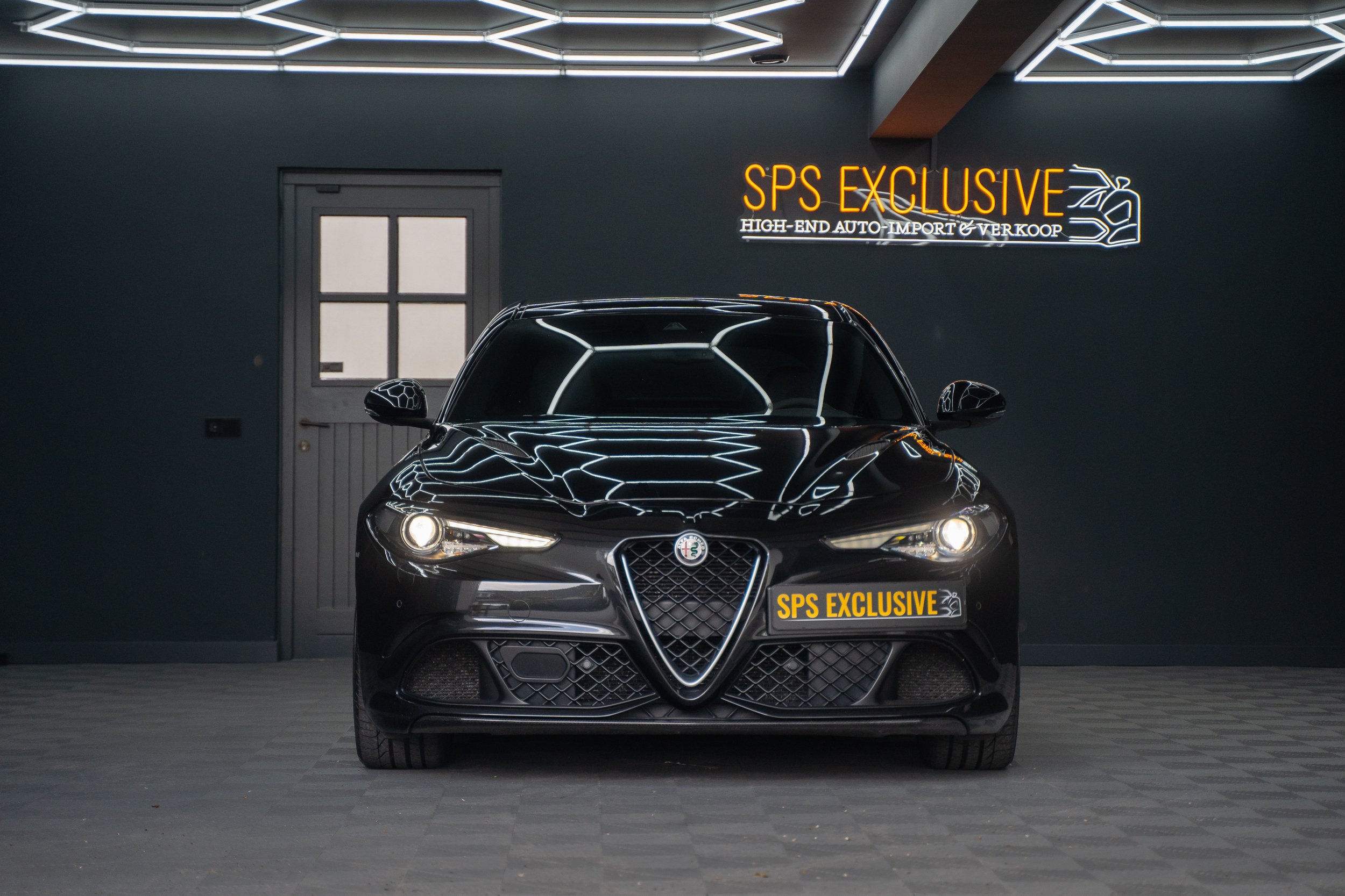 Alfa-Romeo-Giulia Quadrifoglio-19.jpg