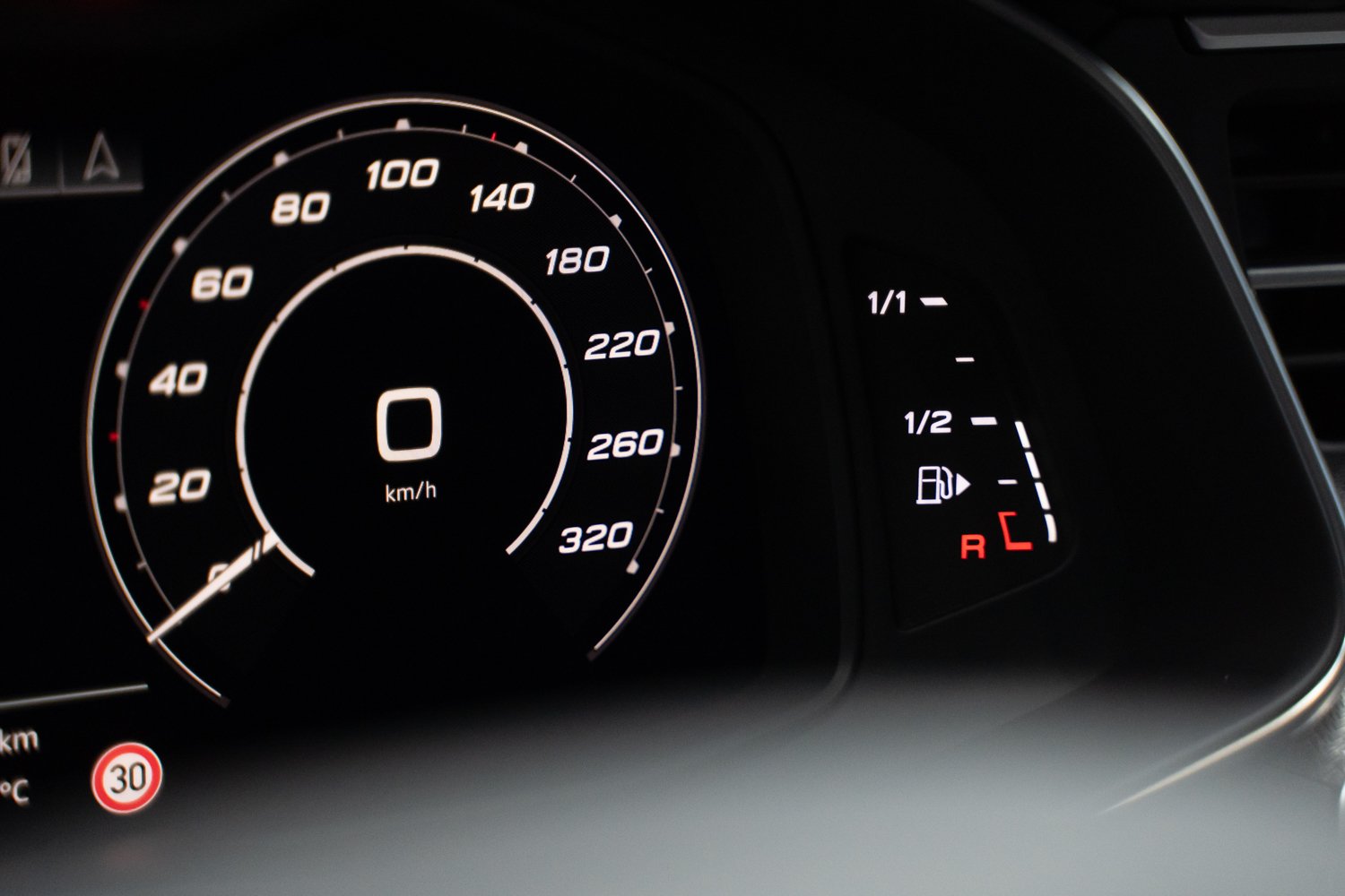 Audi-RS7-9.jpg