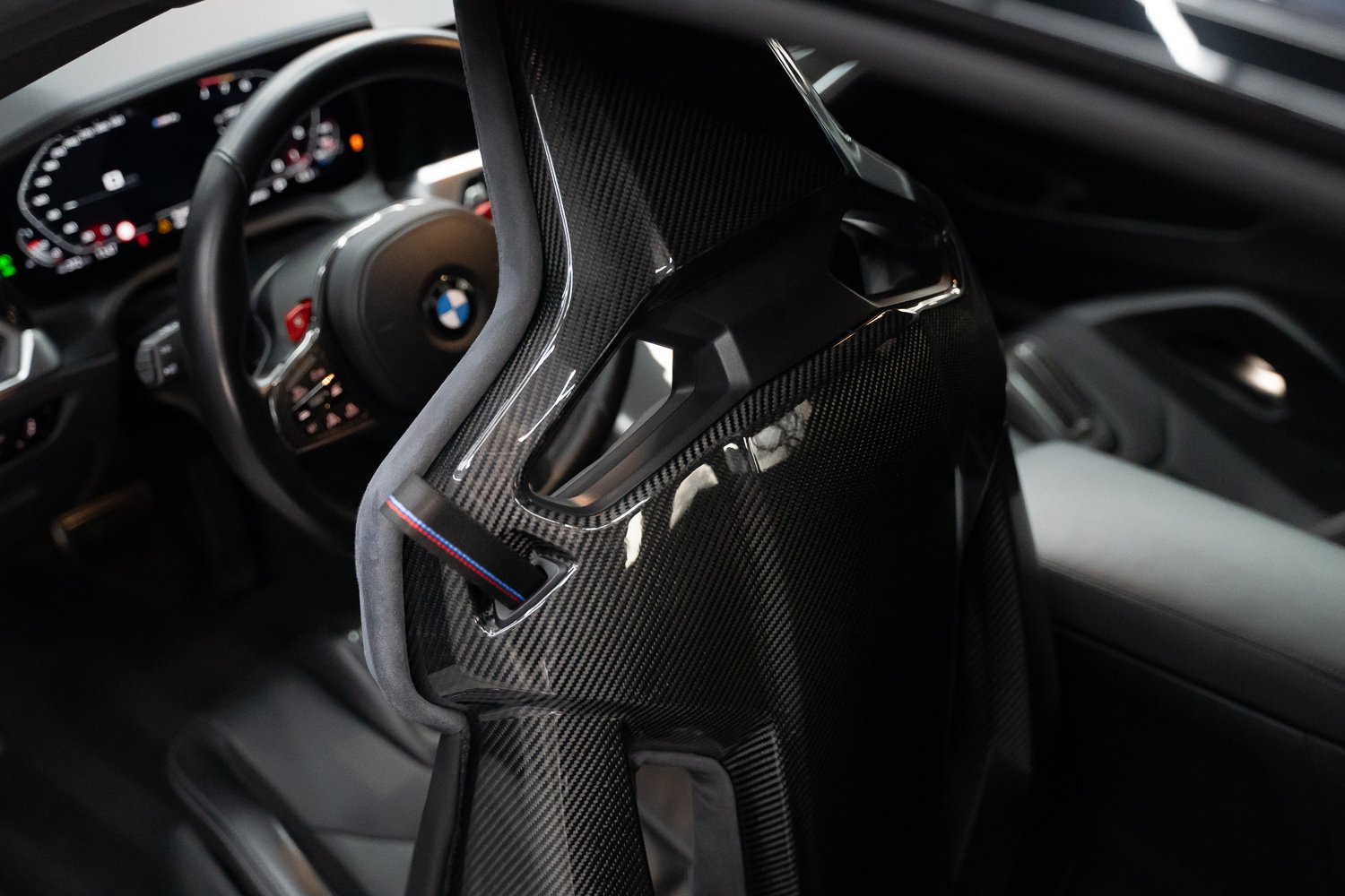 BMW-M4-Comp-50jahre-edition-65.jpg