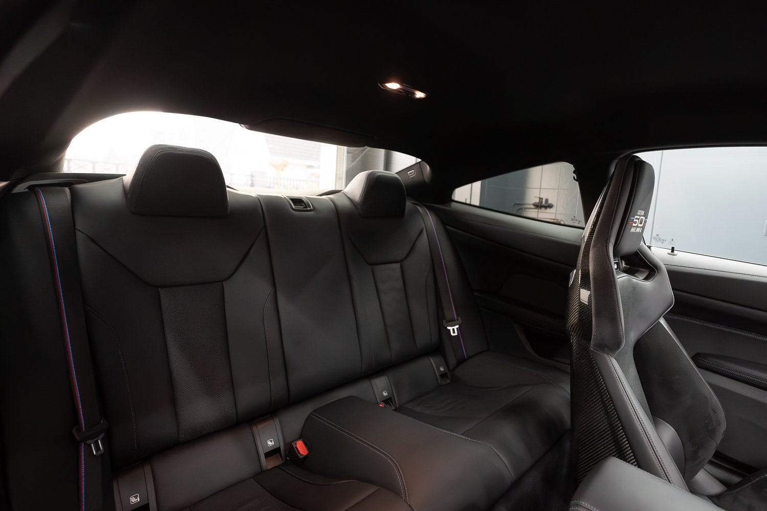 BMW-M4-Comp-50jahre-edition-87.jpg
