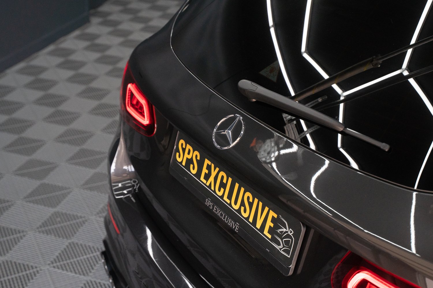 Mercedes-GLC-grijs-61.jpg