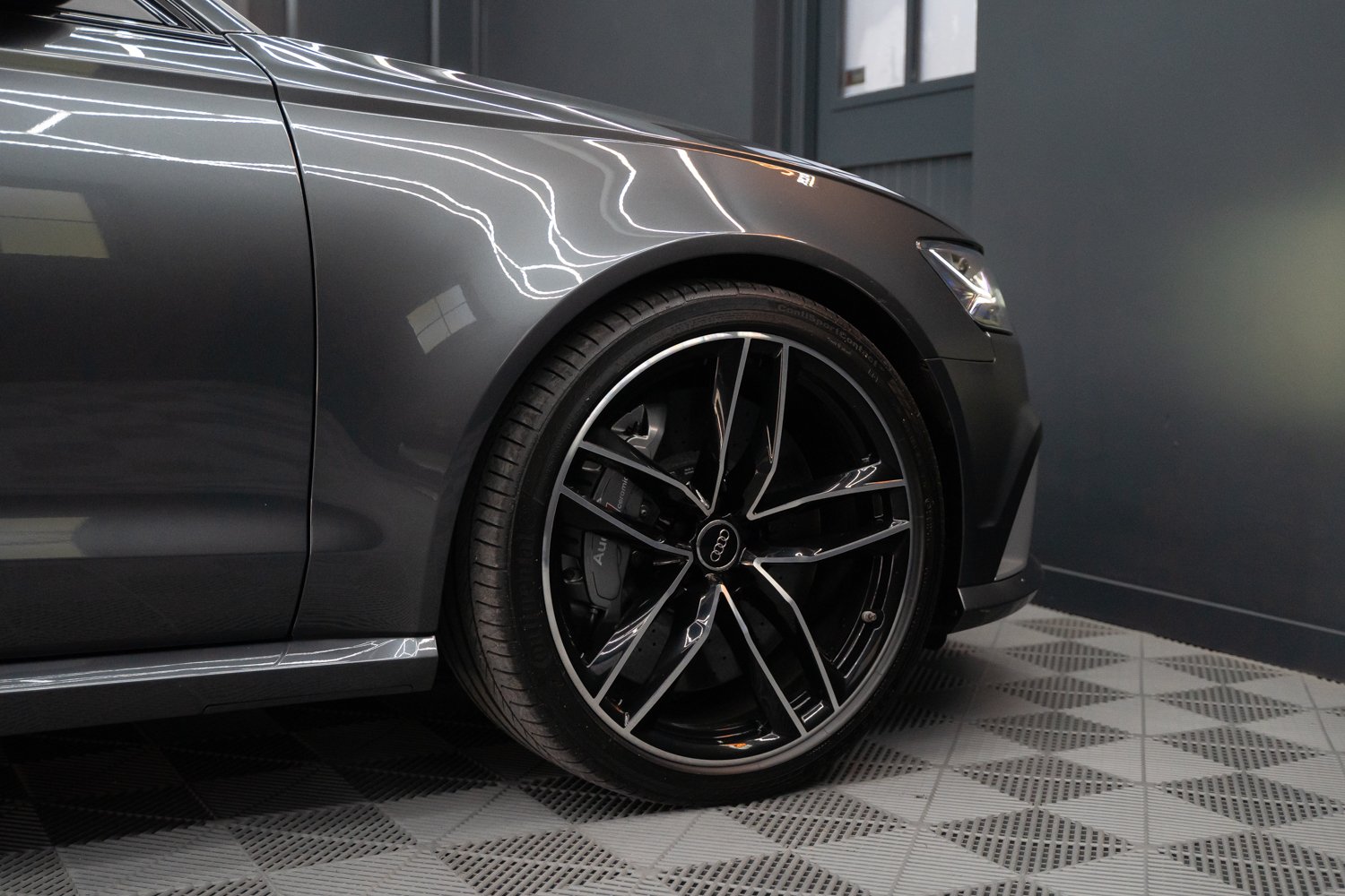 Audi-RS6-C7-20.jpg